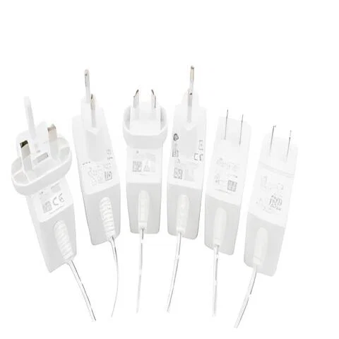 UE UES12L1-SPAZ 12V 12W 壁掛け式電源アダプター