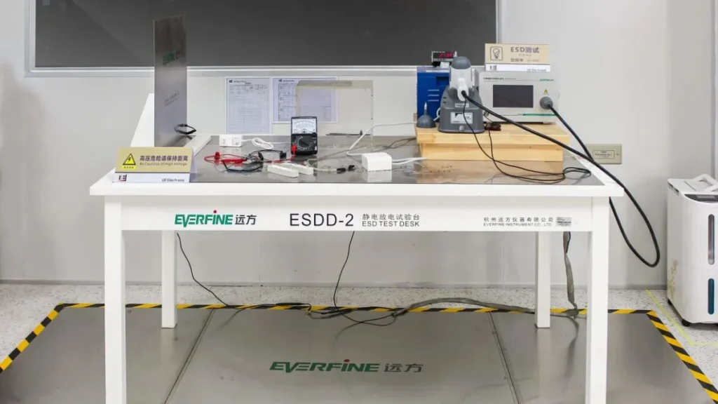 ESD test desk for evaluating the electrostatic discharge immunity of power supplies and electronic devices ESD test desk for evaluating the electrostatic discharge immunity of power supplies and electronic devices