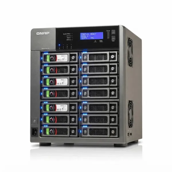 Multi bay RAID storage system utilizing UES150 SPA4 OP 12.5A high current rail for hard drive startup surge.